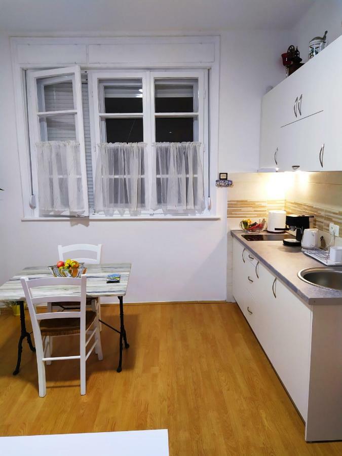 Podgorica Center Appartement Buitenkant foto