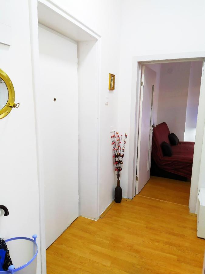 Podgorica Center Appartement Buitenkant foto