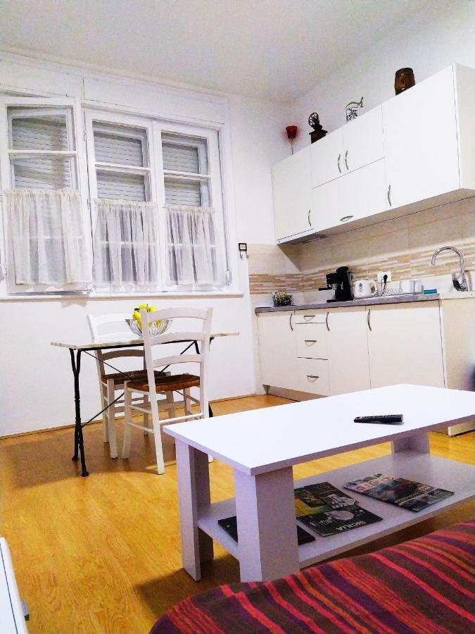 Podgorica Center Appartement Buitenkant foto